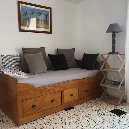 En Duplex & Terrasse Vue Larzac * Saint-Jean-de-la-Blaquiere