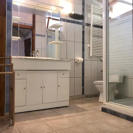 En Duplex & Terrasse Vue Larzac