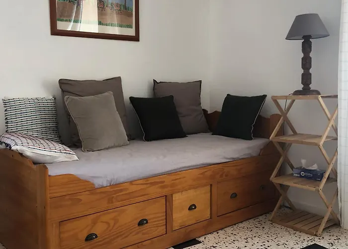 En Duplex & Terrasse Vue Larzac * Saint-Jean-de-la-Blaquiere